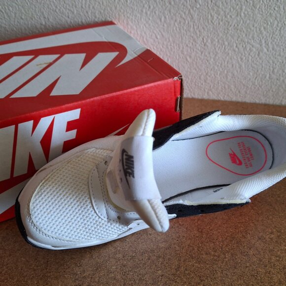 Nike Air Max Women's 7 - Picture 2 of 7